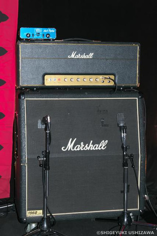 120v