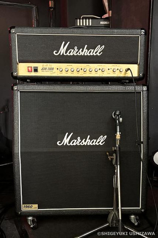 90v