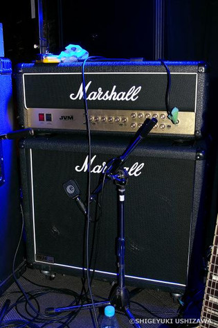180v