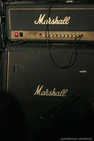 140v