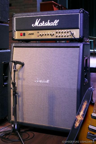 40v