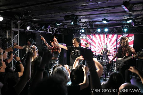 530
